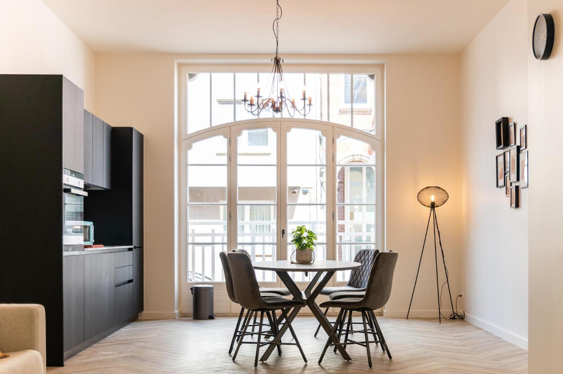 Beautiful Renovated Apartment In An Authentic Building Ostende Exterior foto