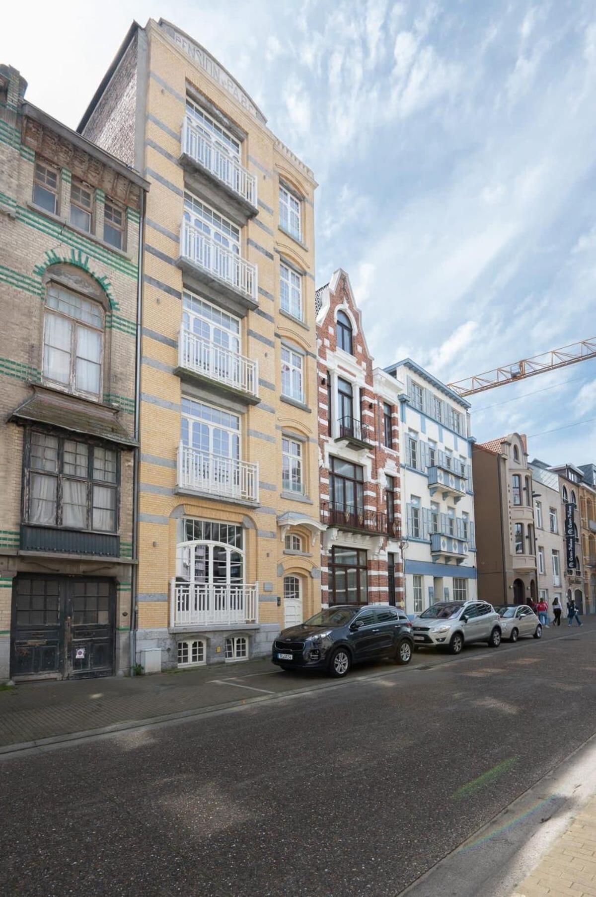 Beautiful Renovated Apartment In An Authentic Building Ostende Exterior foto